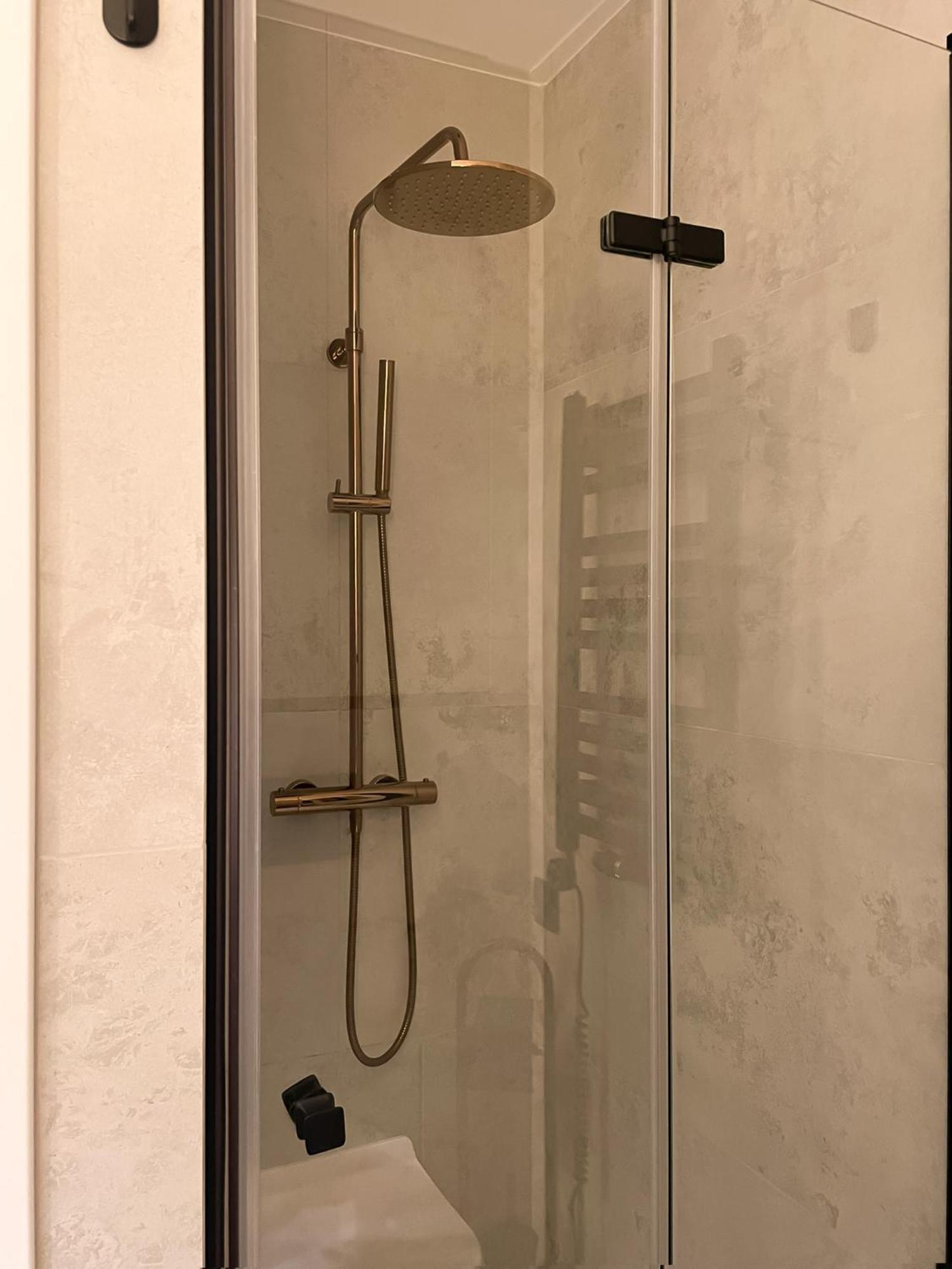 Apartament Visiting - Leszczynskiego